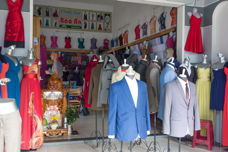 tailors’ shop with no fromt wall