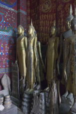 standing figurines